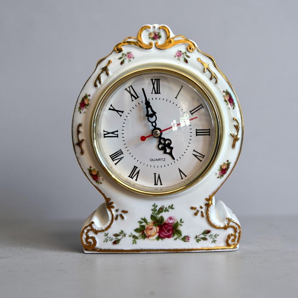 Royal Albert Old Country Roses Bone China Quartz Mantle Clock Gold Trim Floral